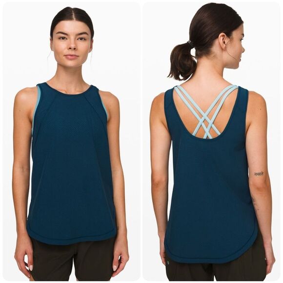 Lululemon Close the Distance Mesh Tank in Night Diver - Picture 1 of 8